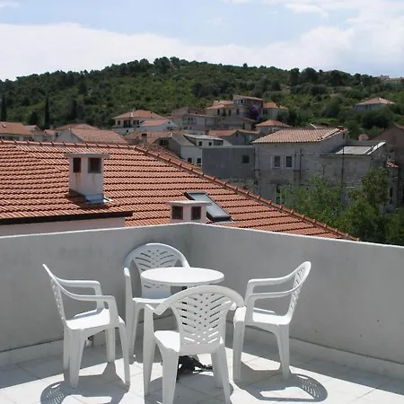 Madirazza Apartman
