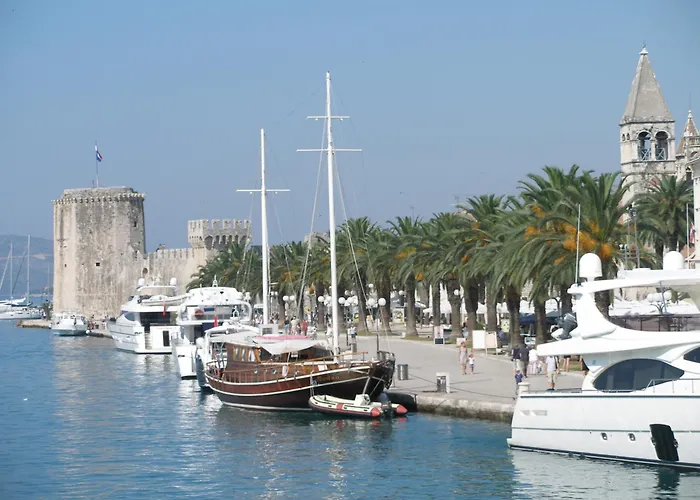 Appartement Madirazza Trogir