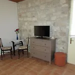 Apartman Madirazza